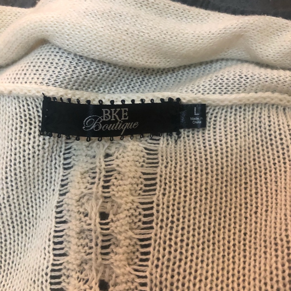 BKE Sweater - Picture 5 of 5
